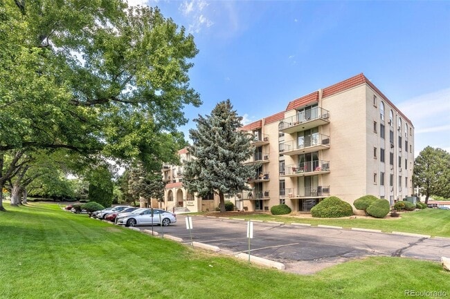 Building Photo - 7801 W 35th Ave