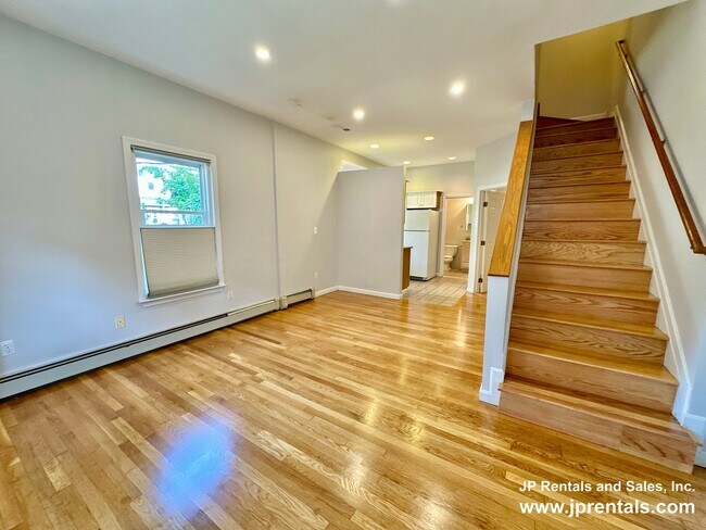 Foto del edificio - 294 Chestnut Ave