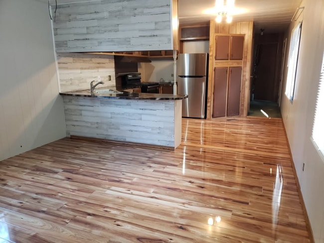 Building Photo - 8 Depot Rd