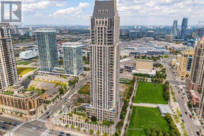 Building Photo - 388 Prince of Wales Dr