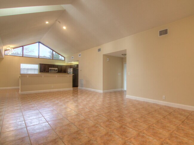 Foto del edificio - 13522 Exotica Ln