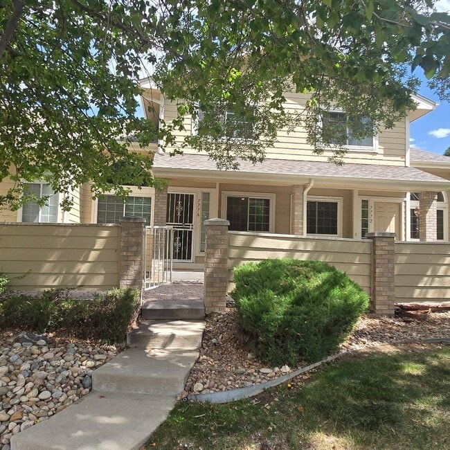 Building Photo - 7776 W 90th Dr