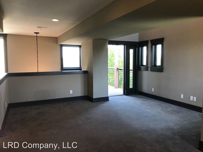 Building Photo - 1171 N 15th Ave