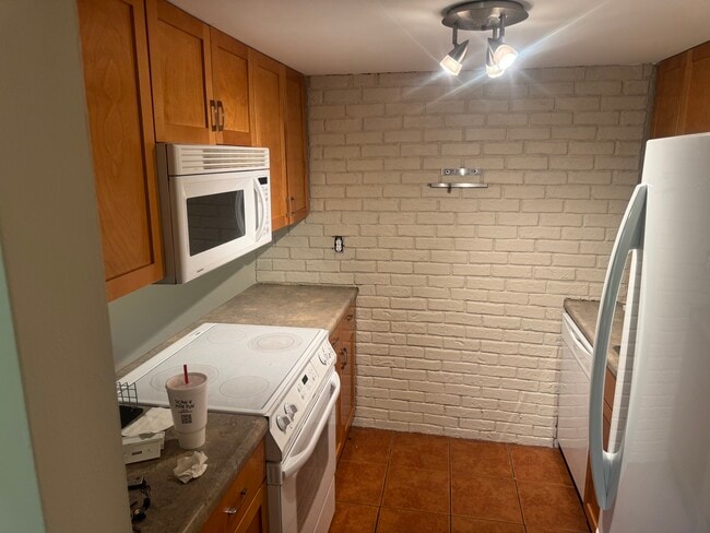 Building Photo - 1051 Mersey Bend Dr