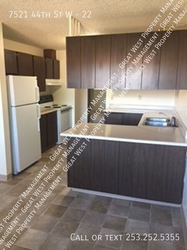 Foto principal - 7521 44th St W
