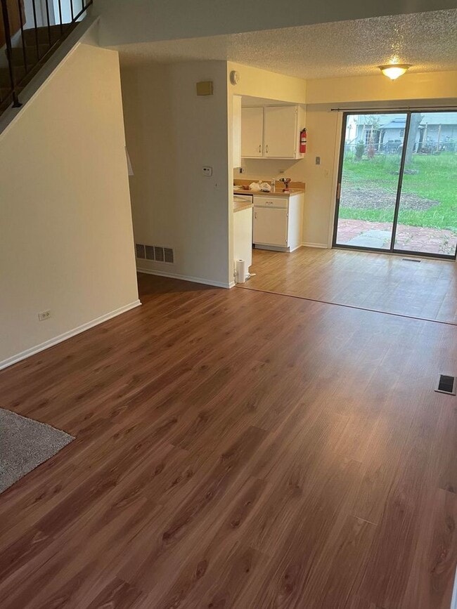 Building Photo - 3295 Lynnfield Ct