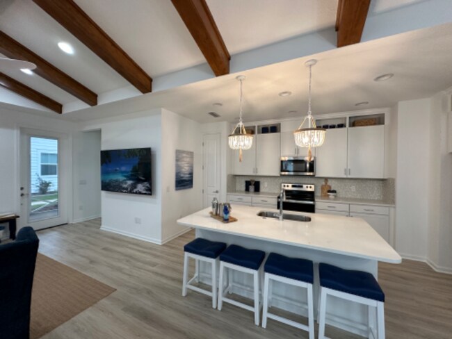 Building Photo - 8982 Coral Reef Wy