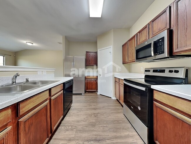 Building Photo - 101 Long Prairie Dr