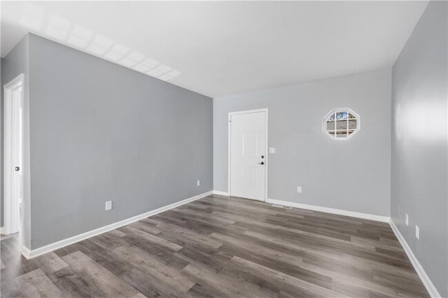 Foto del edificio - 501 Pine Park St