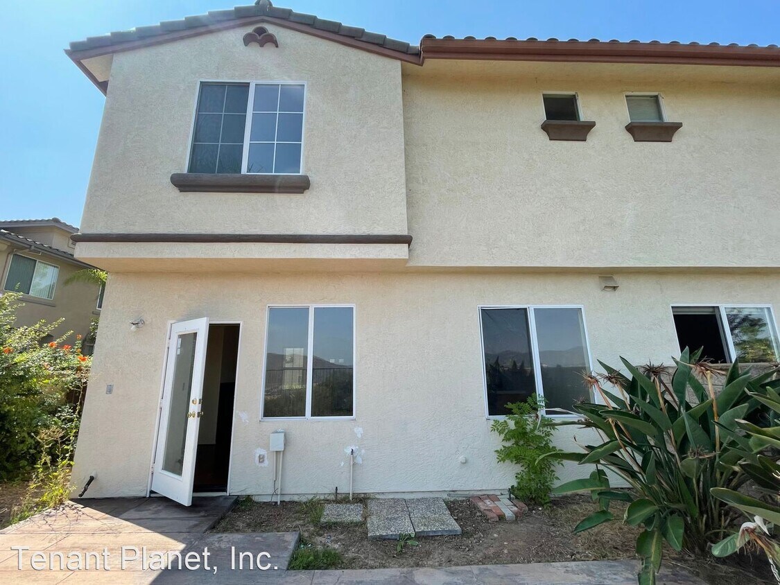 Primary Photo - 10876 Ivy Hill Dr