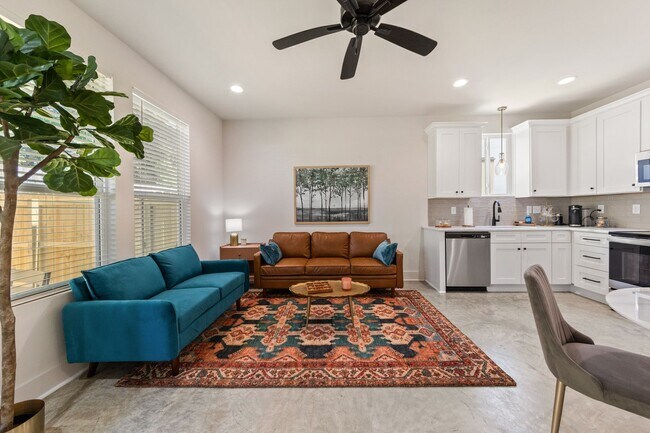 Foto del edificio - Enclave 2 Bed 2.5 Bath