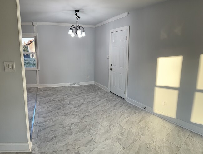 Dining Room - 21972 Spring Valley Dr