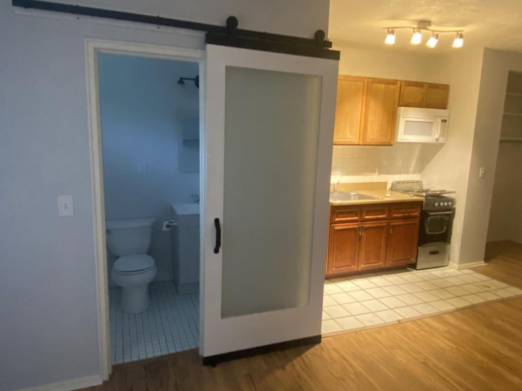 Foto principal - 724 Delta Ave