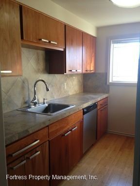 Foto principal - 2781 Lancaster St