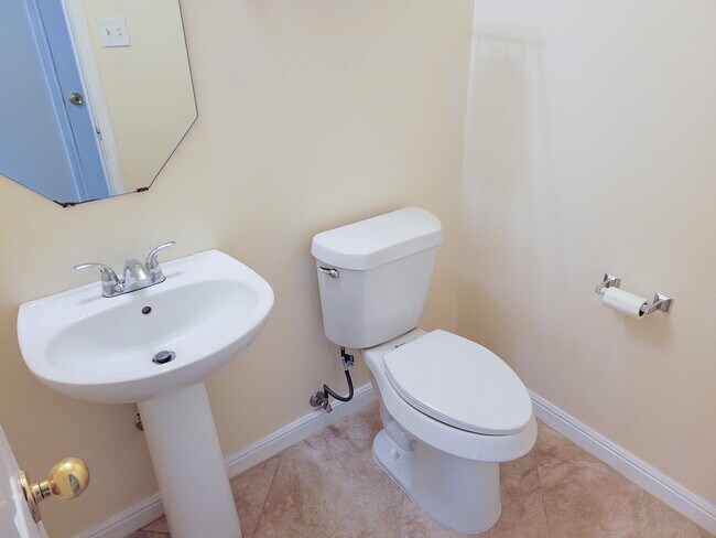 Building Photo - 14938 Brightbrook Dr