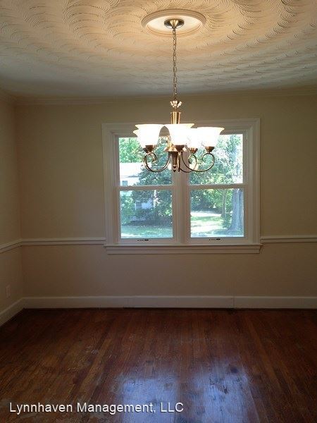 Foto del edificio - 1530 W Little Creek Rd