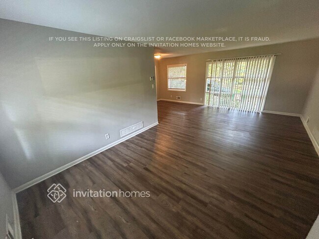 Foto del edificio - 3436 Misty Valley Rd