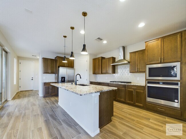 Foto del edificio - Pulte Townhouse Available Now!