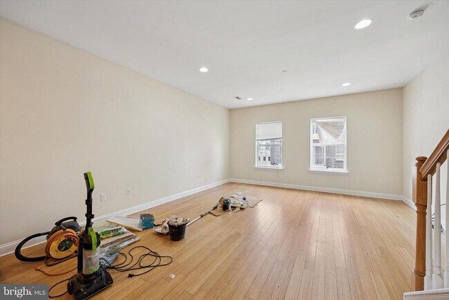 Foto del edificio - 1843 N 18th St