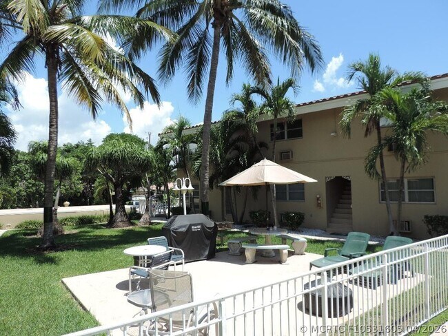 Foto del edificio - 3908 NE 22nd Ave