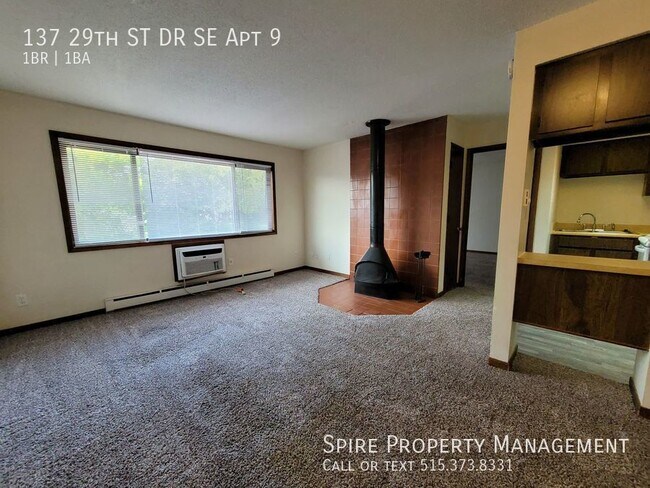 Building Photo - 1 Bedroom Near Walgreens (29th St Dr SE)
