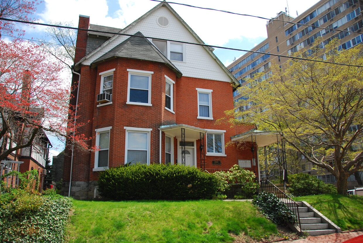 Primary Photo - 1300 N Rodney St