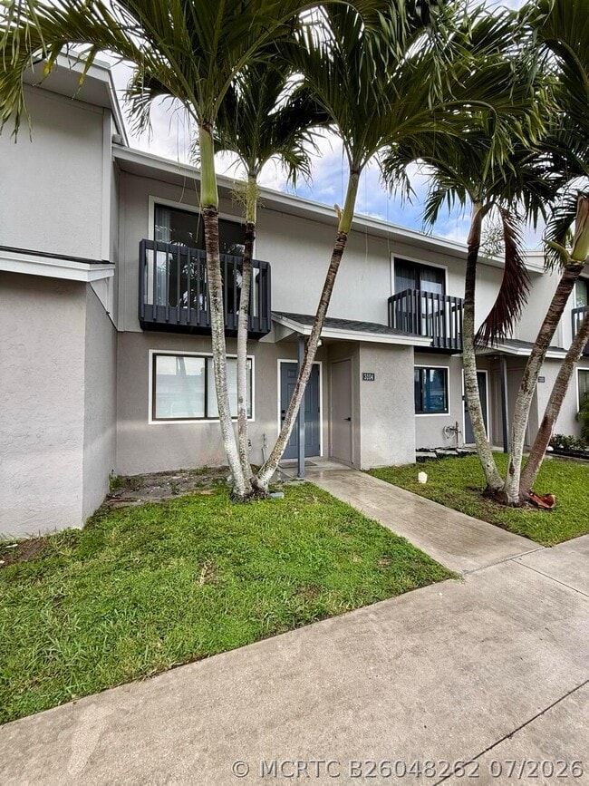 Building Photo - 3104 Poolside Dr