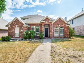 Building Photo - 5908 Southmoor Ln