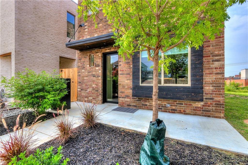 Foto principal - 616 NW 6th St