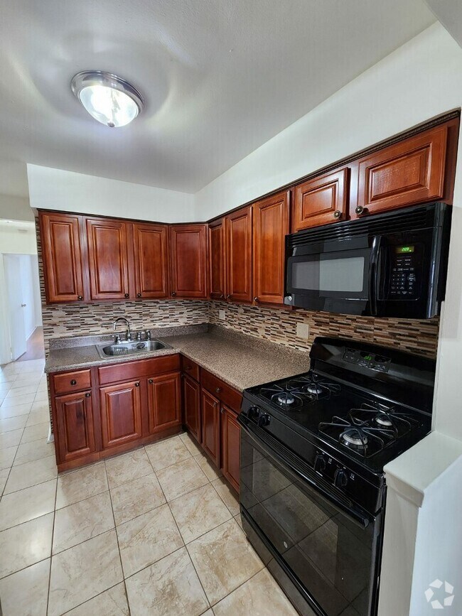 Canarsie Apartments under 2,300 Brooklyn, NY 19 Rentals