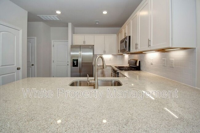 Building Photo - 3130 Glenn Hope Wy