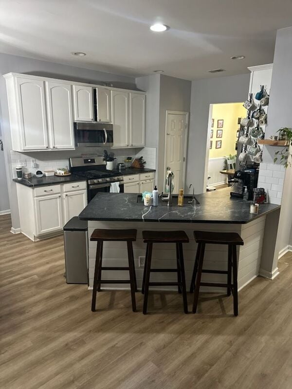 Foto del edificio - 7478 Hawks Cir