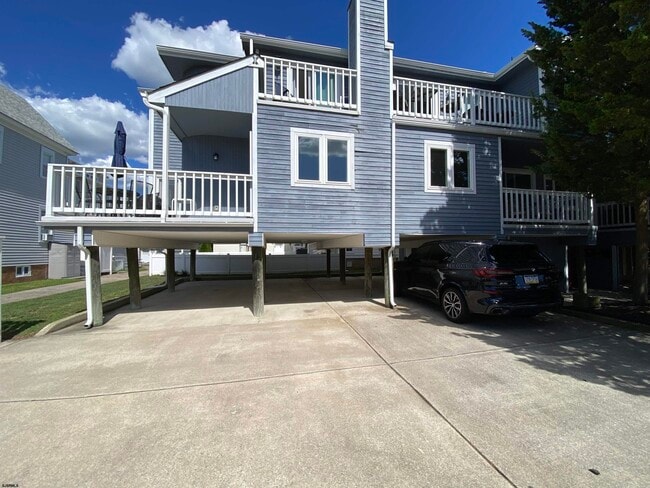 Building Photo - 9417 Winchester Ave