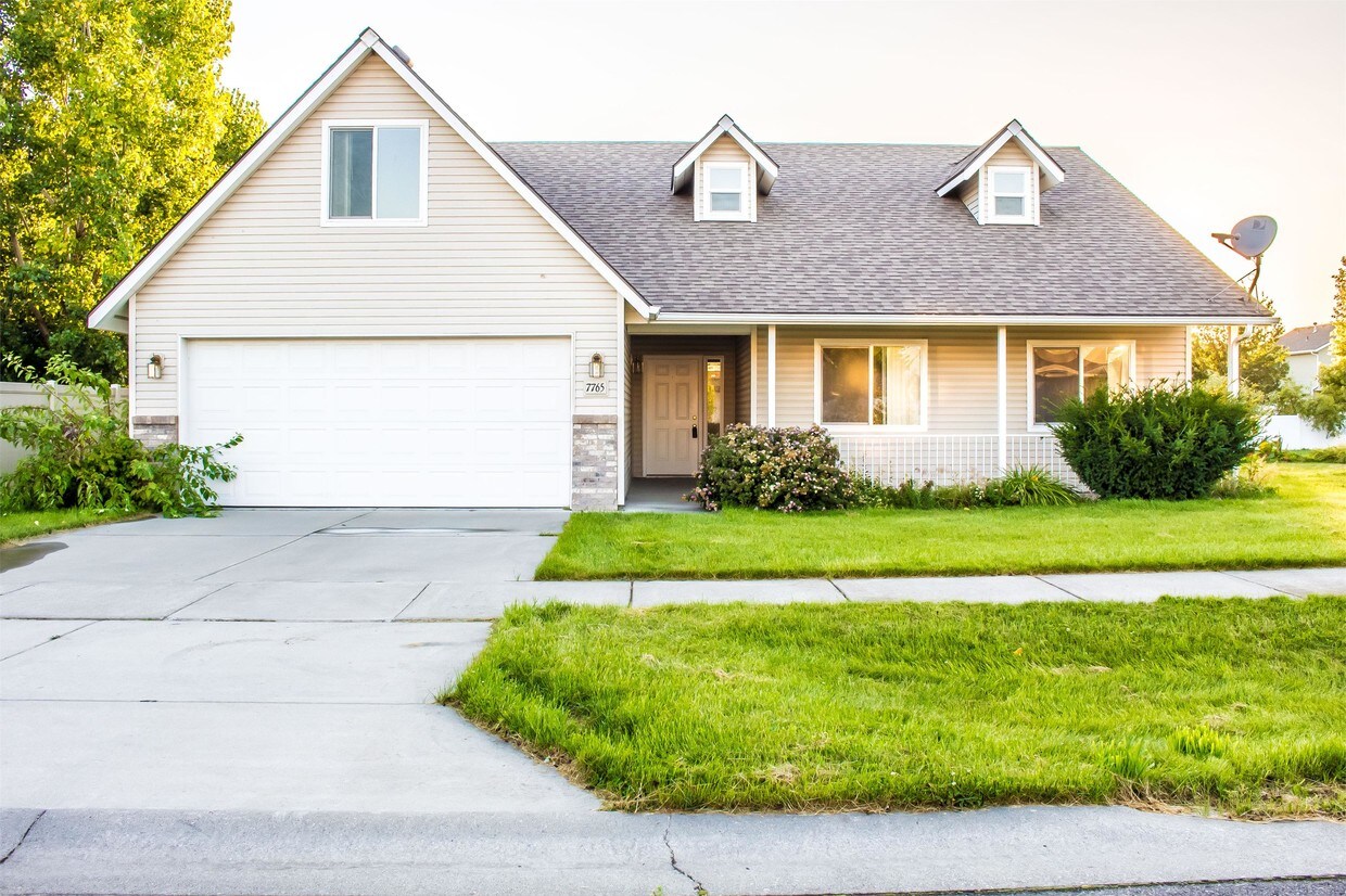 7765 N Abercrombie Ct, Coeur d'Alene, ID 83815 House Rental in Coeur d'Alene, ID