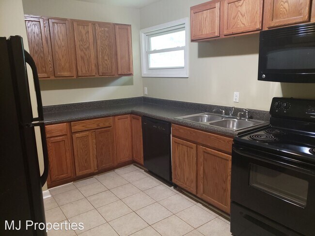 Building Photo - 3 br, 1 bath House - 3529 Flamingo Rd