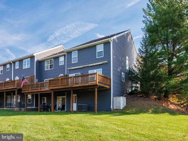 Foto del edificio - 109 Driftwood Ln