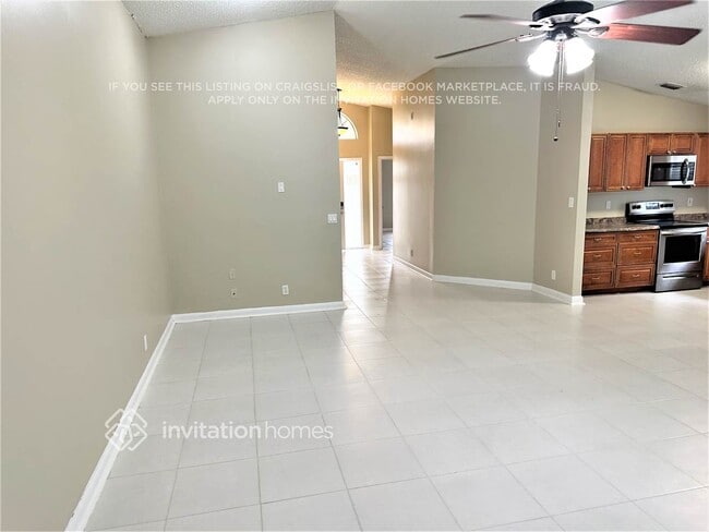 Foto del edificio - 1336 Waterway Cove Dr