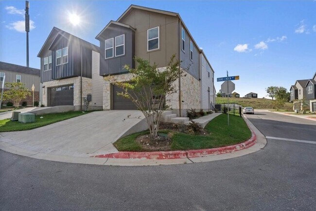 Foto del edificio - 7604 Grand Linden Wy
