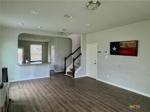 Building Photo - 942 Pumpkin Rdg