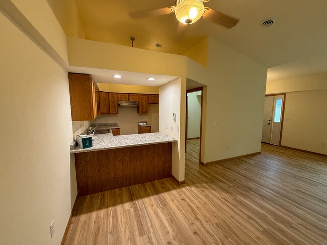 Building Photo - 5022 Paulson Ct