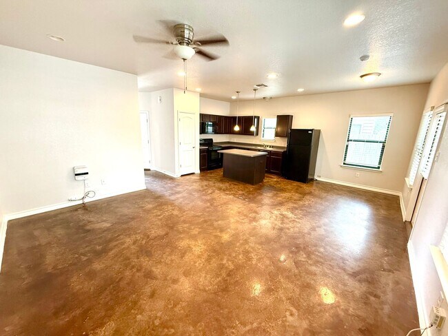 Foto del edificio - 1302 Garden Dusk