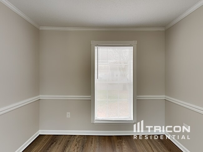 Foto del edificio - 5704 Ebley Ln