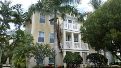Building Photo - 276 Murcia Dr