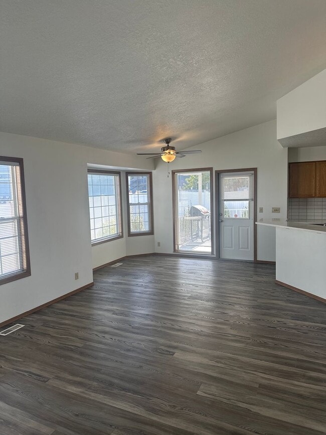 Foto del edificio - Tranquil & delightful 3-bedroom, 2-bathroo...