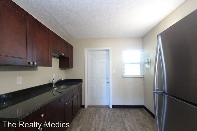 Foto del edificio - 2 br, 1 bath House - 516 Sunset Dr Unit 3
