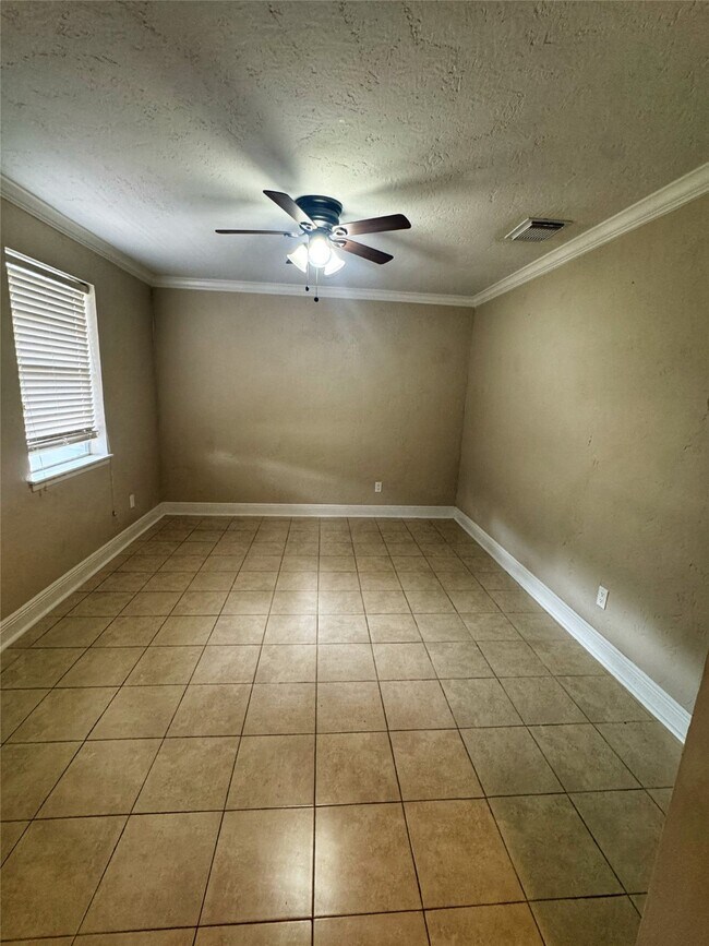 Foto del edificio - 3214 Long Shadows St