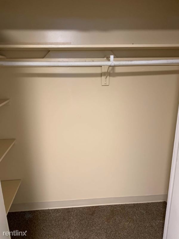 Building Photo - 2 br, 1 bath Condo - 3 Poplar LN A Unit A