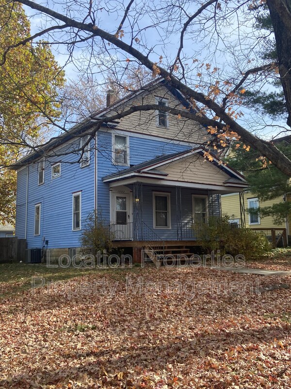 Primary Photo - 1402 New York St
