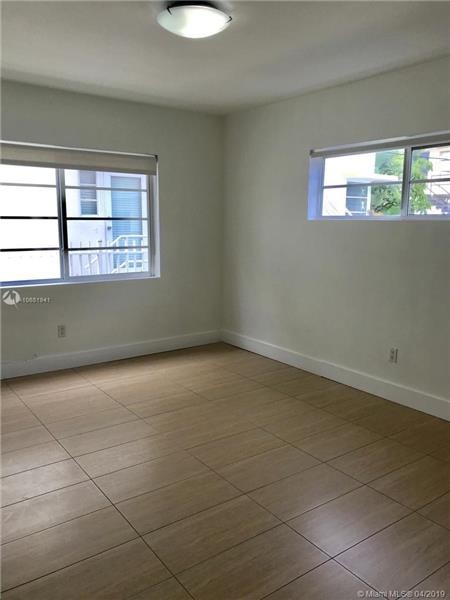 Foto del edificio - 1001 Bay Dr