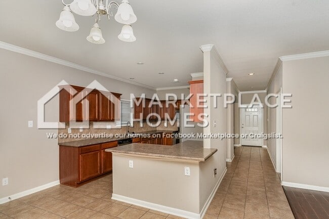 Building Photo - 10810 Buck Park